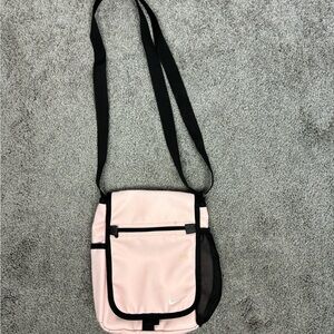 Y2k pink nike crossbody‎ bag